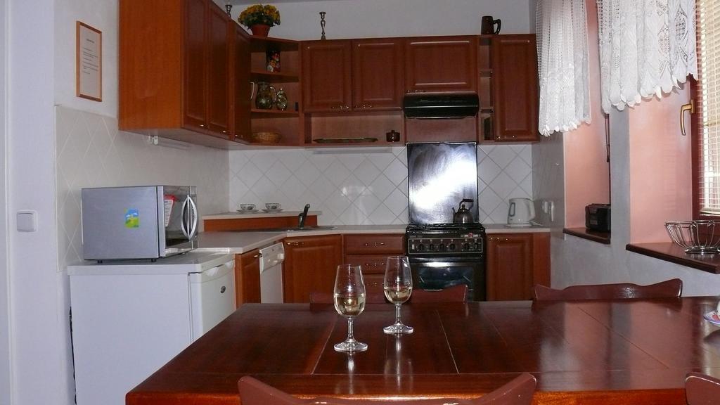 Apartment Zelezny Hrozen Valtice Cameră foto